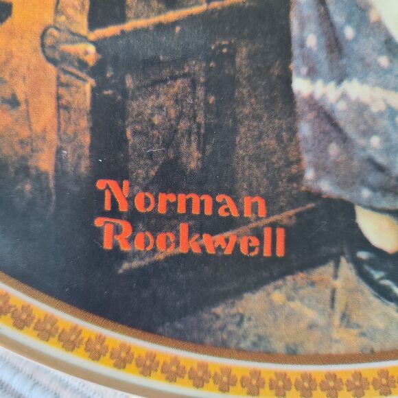 Vintage Norman Rockwell "Dreaming in the Attic" Collector Plate - Knowles China - Picture 3 of 10